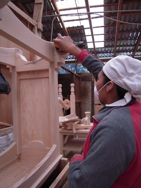 Saddle Stands Sanding Process