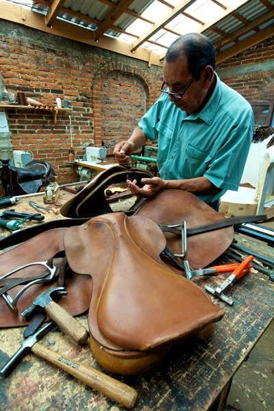 Saddle Stands Factory