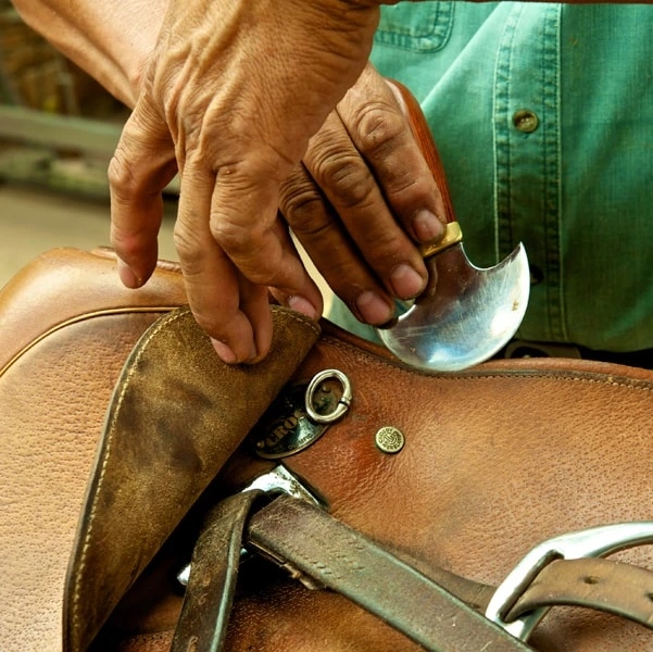 Saddle Stands Factory