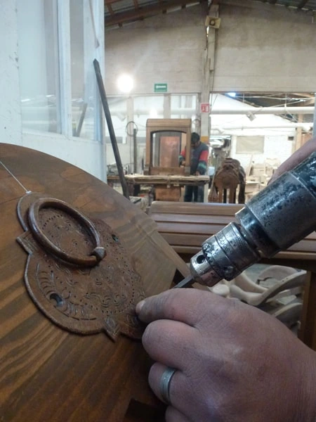 Jorge Kurczyn Saddle Stands factory workshop photograph